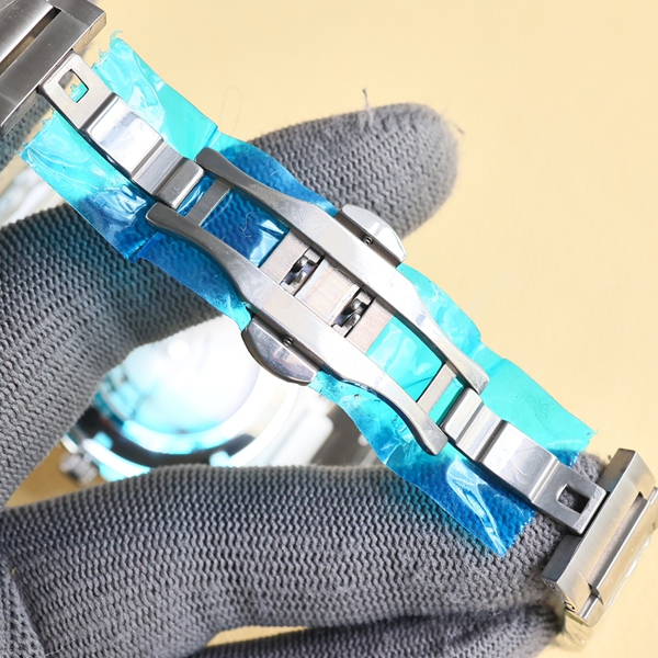 アイ・ダブリュー・シー着用イメージ